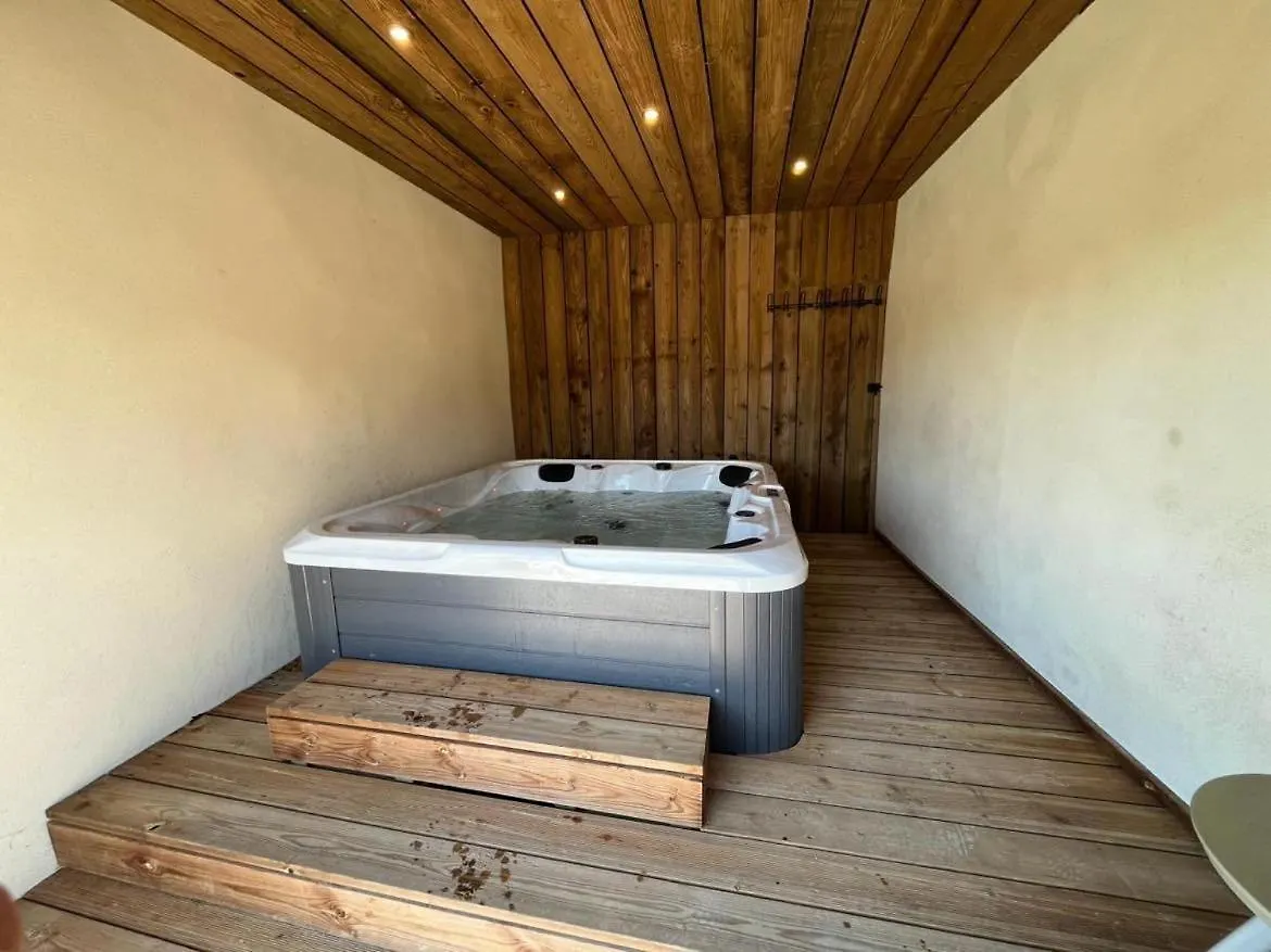 Holiday home Maison Au Bout Du Pre Goulven France