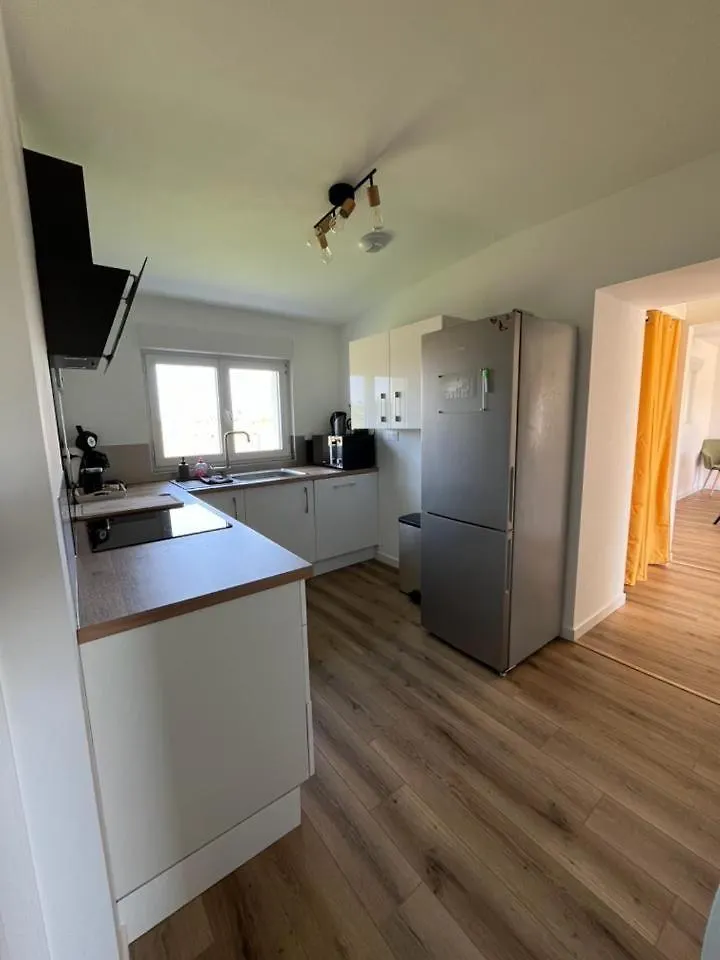 Maison Au Bout Du Pre Goulven 0*,